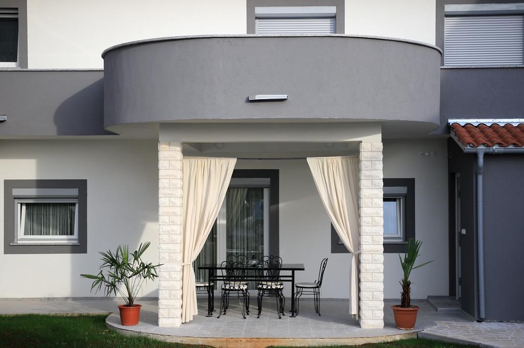 Apartment Mare Vodice Zewnętrze zdjęcie